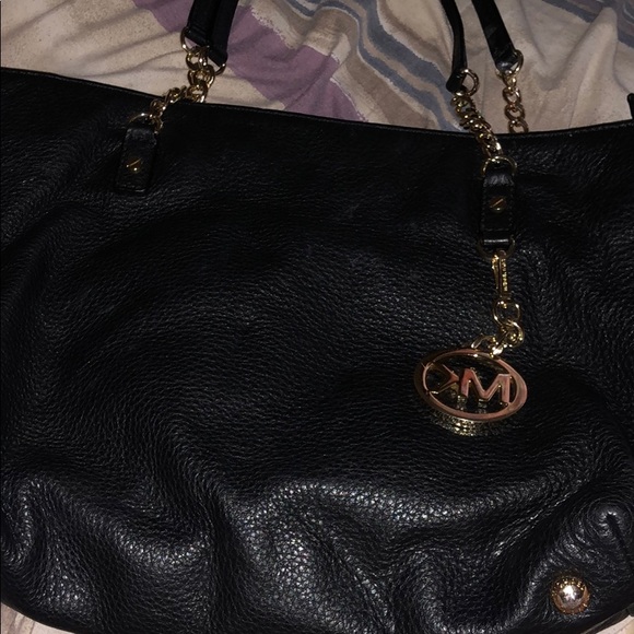 Black Leather Michael Kors shoulder bag - Picture 1 of 2